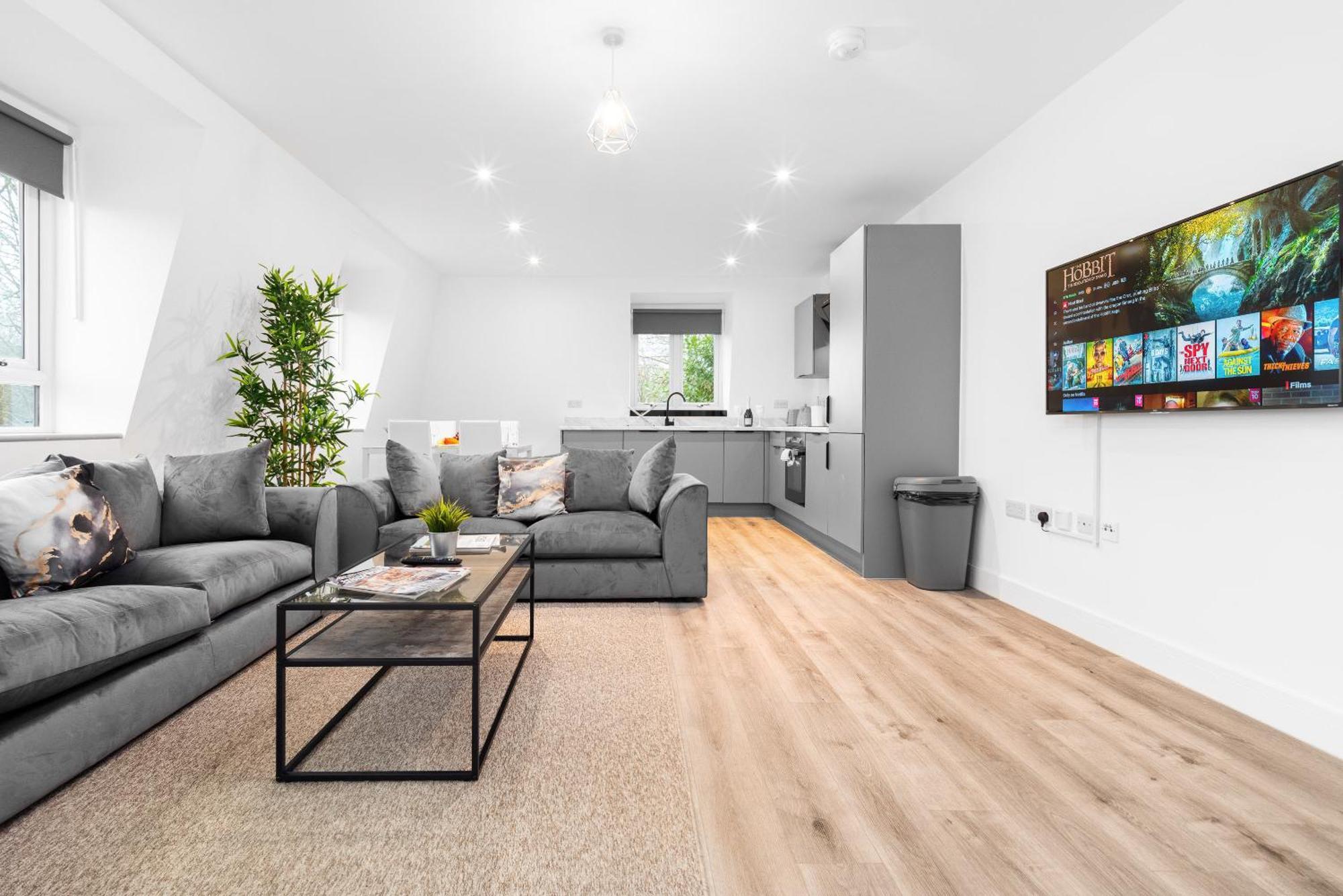 Stylish 2 Bedroom Apartment - Balcony - Secure Parking - Top Rated - 5Mc Бирмингем Экстерьер фото